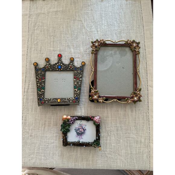 3 Enameled Metal Floral Photo Frames table top mini small crown crystals set - Picture 4 of 16